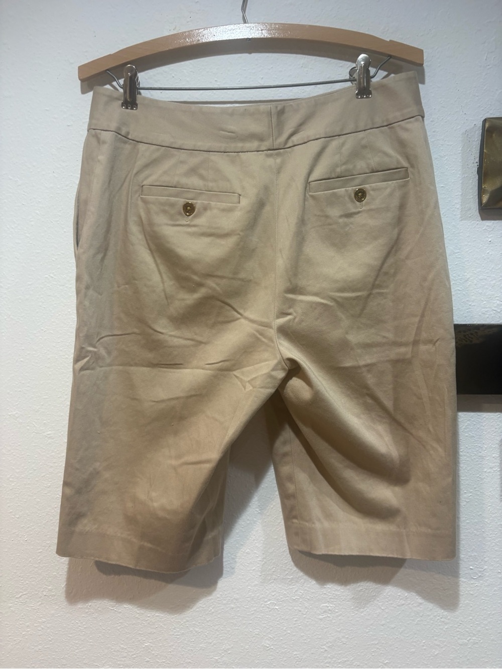 Lauren Ralph Lauren Tan Flat-Front Cotton Shorts women’s 8 - Picture 3 of 8